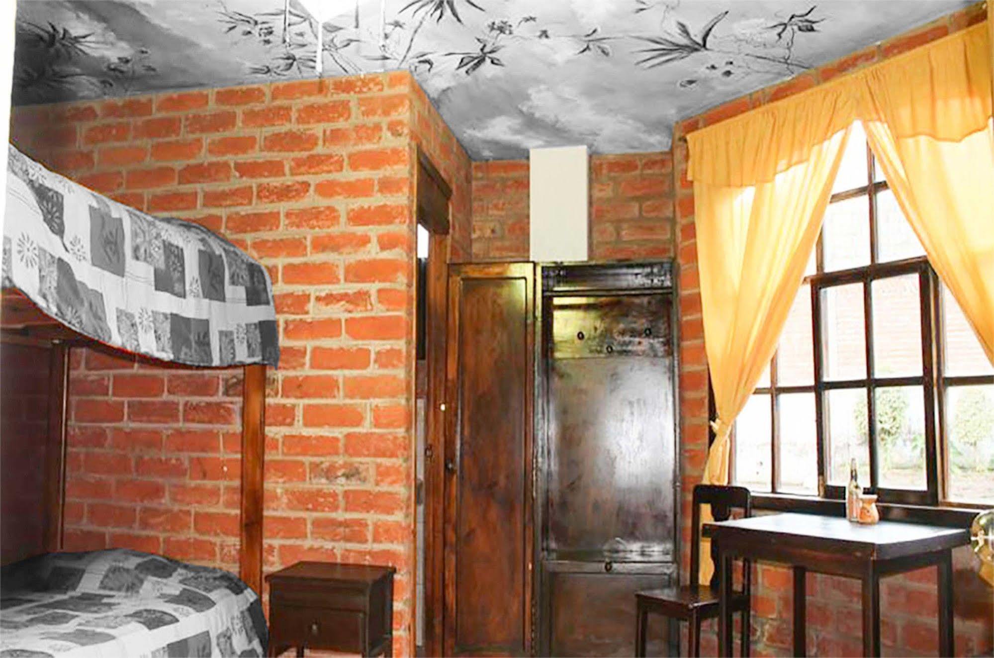 Hostel City Hub Colombo Airport Катунаяка Екстер'єр фото