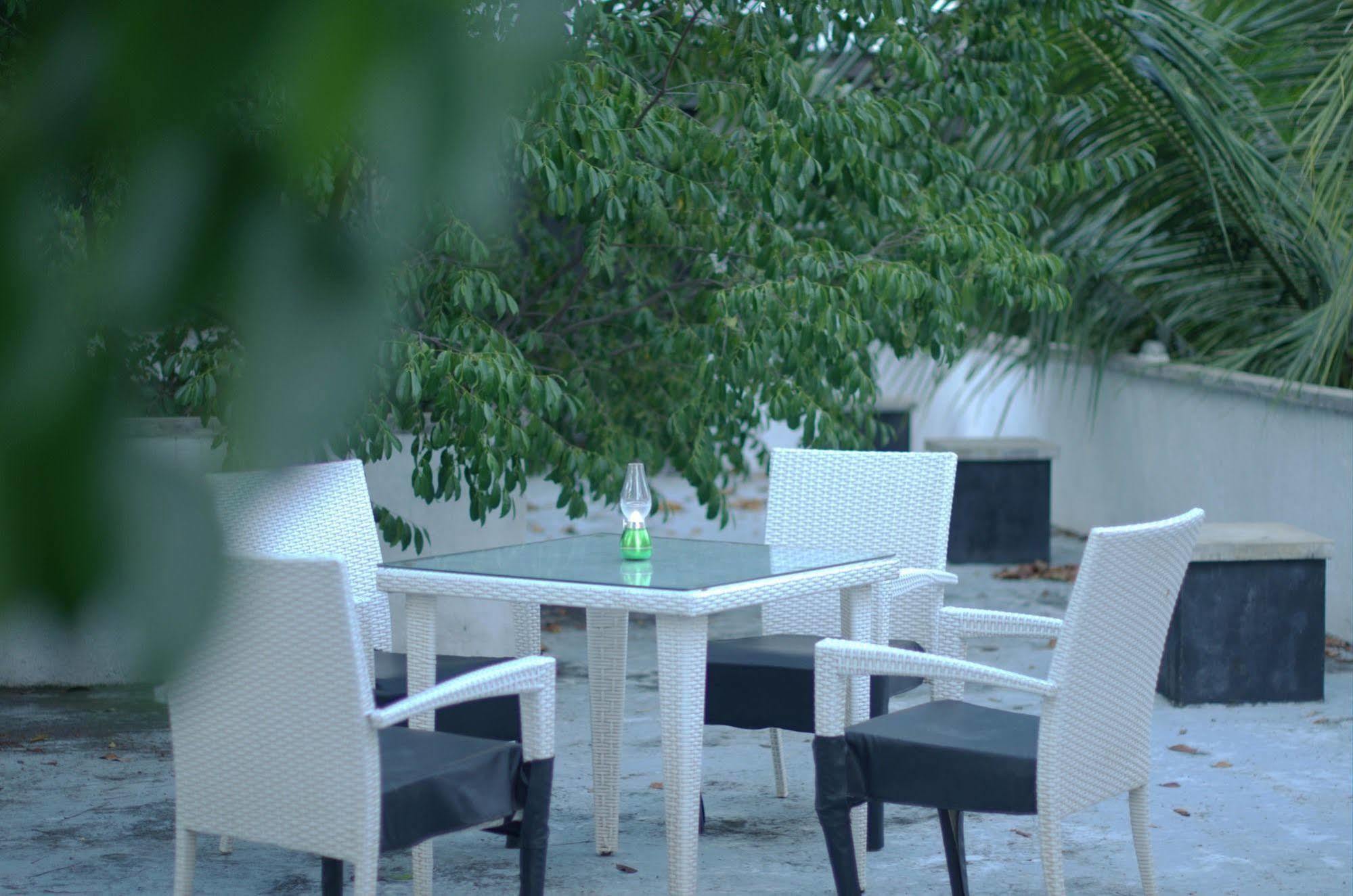 Hostel City Hub Colombo Airport Катунаяка Екстер'єр фото